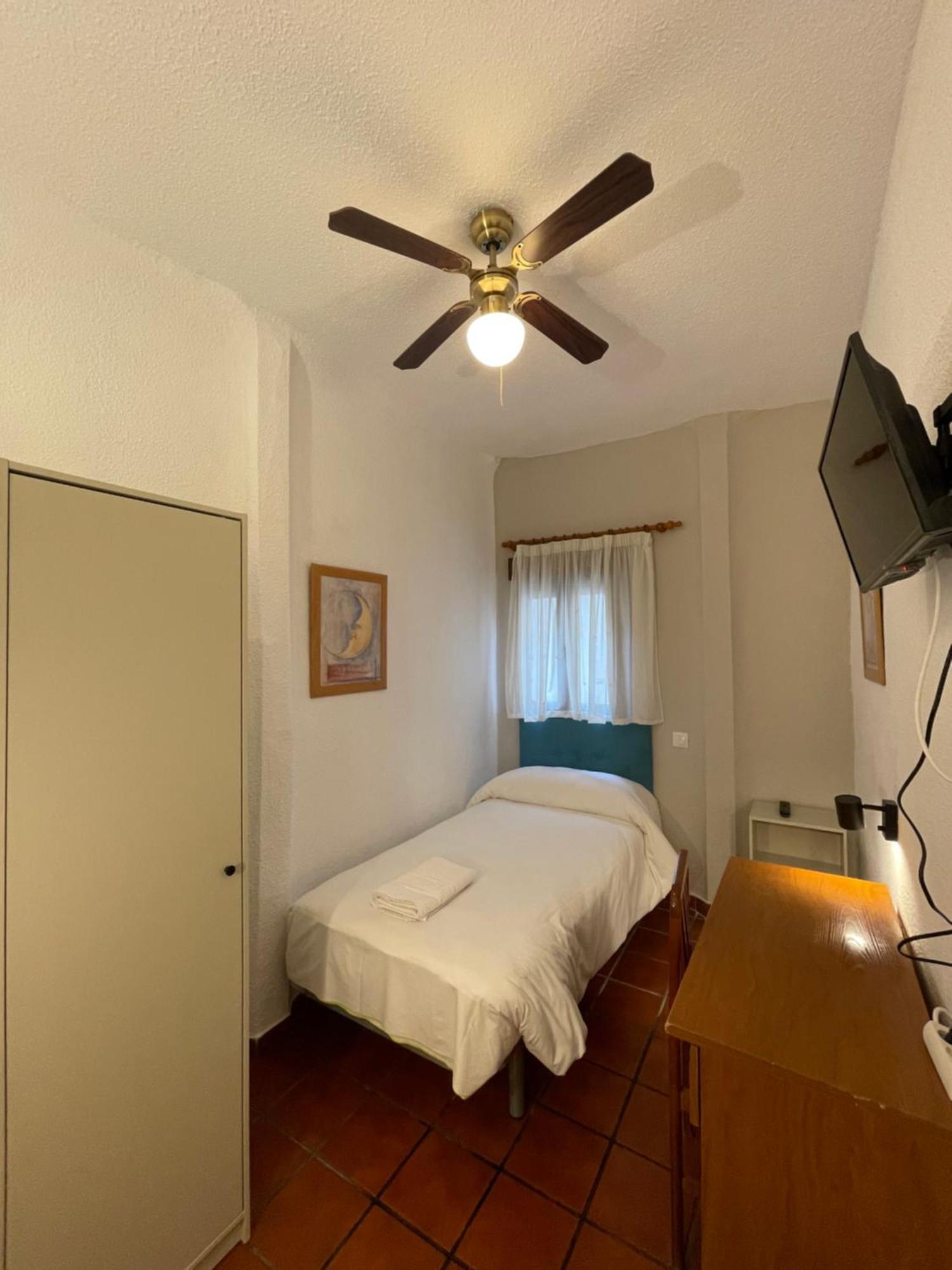 Suenos De Lorca Guest House Granada Bagian luar foto
