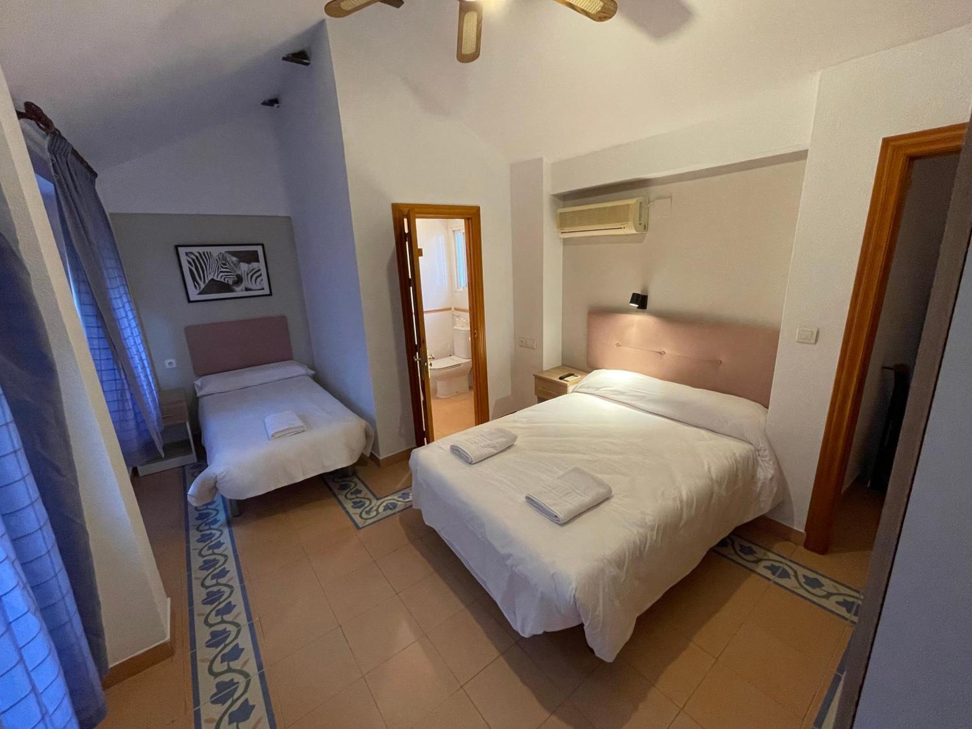 Suenos De Lorca Guest House Granada Bagian luar foto